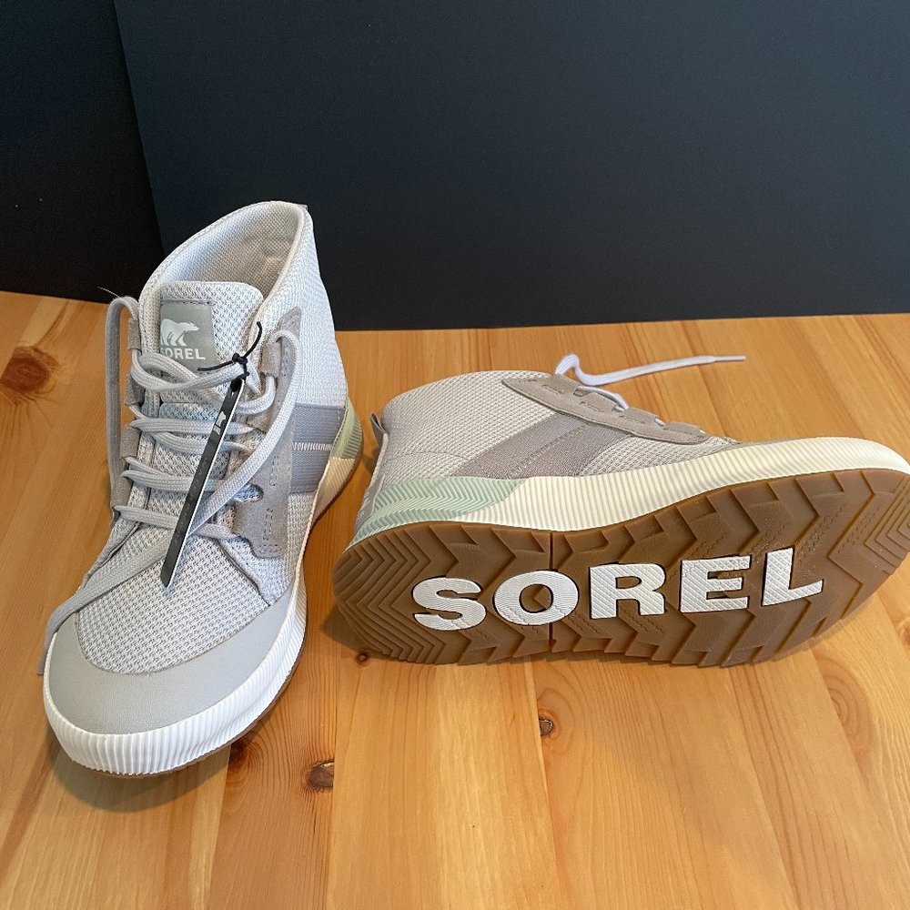 Sorel Women's Out & About III Mid-Sneaker